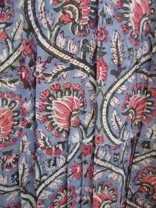 Nouveautés Mini robe longue en coton imprimé fleuri indien Encolure Henley avec des cravates en coton Mini robe pour femmes - Product Image 4