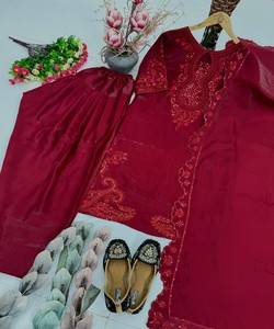 Red Embroidered Rayon Salwar Kameez With Dupatta Women Traditional Wedding Wear India Pakistan Style Loose Fit MT-1076 85247 - Product Image 4