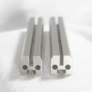 Carcasa de Cuchillas para Máquina Empacadora de Acero Inoxidable AJAY TECHNOLOGIES, Tipo Almohada, Mandíbulas de Sellado Horizontales, Garantía de 3 Años, 10 kg - Product Image 1