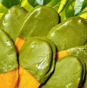 Mangues séchées enrobées de matcha du Vietnam, fabriquées avec de la mangue naturelle et du chocolat, pour les collations, les desserts, les cafés, la restauration et le commerce de détail - Product Image 5