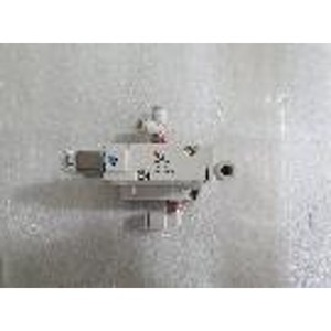 SMC SYJ714R-5LOZ-01 Usado como está, piezas de equipos semiconductores Legacy - Product Image 2
