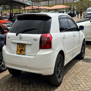 Toyota Runx d'occasion et neuve à vendre, offrant une excellente performance intérieure et extérieure, assurant des trajets confortables. - Product Image 4