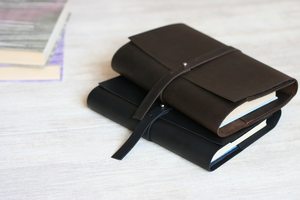Funda de Cuero de Grano Completo para Cuaderno A5, Cubierta de Lujo para Diario con Curtido Vegetal, Papelería de Cuero al por Mayor LBC-0002 - Product Image 5