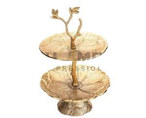 Hermoso soporte de pastel de decoración de boda de lujo de 2 niveles pulido dorado con calidad superior para regalar del fabricante indio - Product Image 1