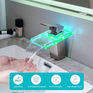 Grifo de Lavabo Monomando con Luz LED, 3 Colores Cambiantes, Caño de Vidrio en Cascada, Mezclador de Agua Fría y Caliente para Baño y Ducha - Product Image 6