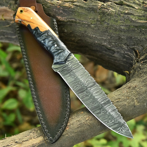Cuchillo de caza para exteriores de acero de Damasco de grado industrial 2026, mango de madera de olivo de espiga completa, hoja de punta caída, fabricante OEM - Product Image 1