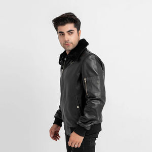 Veste en cuir pour homme à manches longues avec col rabattable, impression de logo personnalisée, style streetwear, élégante et de haute qualité - Product Image 3