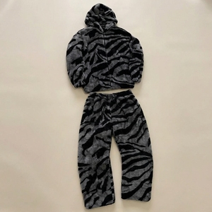 Cardigan épais à capuche pour homme, style urbain, imprimé léopard, en molleton de coton écologique, avec cordon de serrage et manches longues - Product Image 2