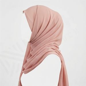 Nouveau Voile Musulman en Chiffon avec Strass et Cristaux pour Femme – Écharpe Élégante Ornée de Pierres, Douce, Respirante et de Qualité Supérieure – Vente Flash - Product Image 3