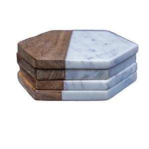 Ensemble de sous-verres en bois d'acacia de qualité supérieure avec finition en pierre et en marbre, élégants porte-gobelets, collection de cadeaux personnalisés pour mariage et fêtes - Product Image 1