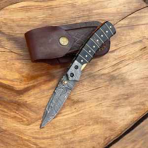 Cuchillo Plegable de Acero Damasco Hecho a Mano de Grado Industrial con Mango de Madera y Bolster, Punta Caída, para Caza y Actividades al Aire Libre, Venta al por Mayor - Product Image 1