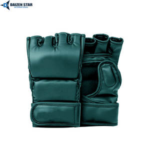 Guantes de Entrenamiento de MMA de Cuero de Alta Calidad con Cierre de Gancho y Bucle en la Muñeca, Agarre para Adultos para Boxeo y Sparring - Product Image 2