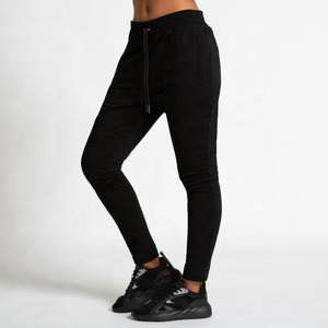 ชุดออกกำลังกายแขนยาวมีฮู้ดสำหรับผู้หญิงชุดวอร์มกางเกงครอปแบบลำลอง - Product Image 2