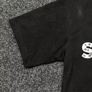 เสื้อยืดคอกลมแขนสั้นผู้ชาย Rich Collective ผ้าฝ้าย 100% ระบายอากาศได้ดี น้ำหนัก 320 กรัม ทรงลำลอง พอดีตัว มีโลโก้ด้านหน้า - Product Image 3