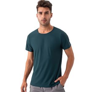 Camisetas de algodón suave con cuello redondo para hombre, fabricadas a pedido, camisetas de cuello redondo para hombre de etiqueta privada para ropa de calle y básica - Product Image 1