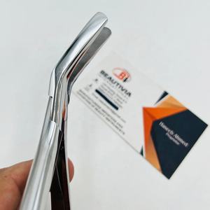 Pince à extensions capillaires en acier inoxydable à pointe plate courbée, avec logo gravé sur mesure, étui en cuir, pour extensions Remy chinoises à clipser - Product Image 5
