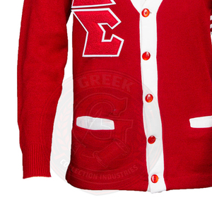 Cardigan sororité Delta Sigma DST rouge en tricot à col en V, rayures blanches, manches longues, pull en acrylique avec broderie de lettres grecques - Product Image 3