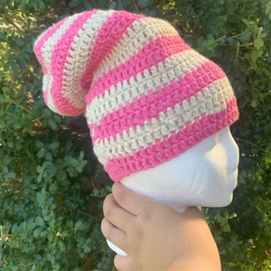 Gorro de Ganchillo Hecho a Mano de Primera Calidad, Personalizado con Rayas Coloridas, Estilo Europeo Americano, para Adultos, ODM Boutique - Product Image 1