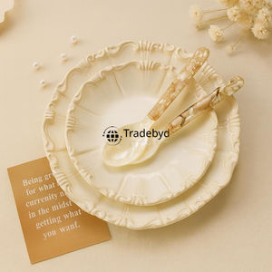 Cuillère élégante en nacre incrustée, cuillère de table de luxe faite à la main Tradebyd - Product Image 3