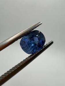 Zafiro Azul Real Natural, Corte Ovalado, 1.68CT, 7x5.5x4.5mm, Suelto, de Ceilán, Sri Lanka, para Joyería, Zehra Gems, Color Play AA - Product Image 1