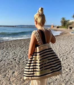 Bolsa de Yute con Patrón Geométrico Más Vendida, Bolsa Promocional para Eventos Corporativos, Disponible a un Precio Accesible - Product Image 4