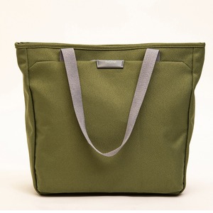 กระเป๋าถือเรียบง่ายพร้อมความจุขนาดใหญ่ดีไซน์ใหม่ตามสมัยนิยม - Product Image 1