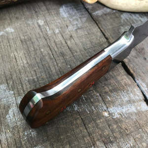 Cuchillo de Caza de Acero de Damasco Hecho a Mano, Personalizable, con Mango de Madera, Funda de Cuero para Supervivencia al Aire Libre y Camping, OEM - Product Image 5