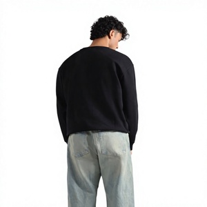 เสื้อสเวตเชิ้ตคอกลมทรงโอเวอร์ไซส์สำหรับผู้ชาย สีดำล้วน ผ้าฝ้ายถัก สวมใส่สบายๆ สำหรับฤดูใบไม้ร่วง - Product Image 6