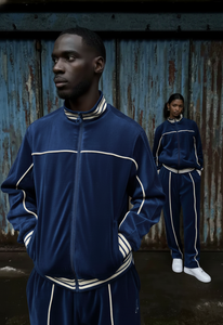 Conjuntos Deportivos de Terciopelo al Por Mayor, Personalizados OEM, MOQ Bajo de 50 Piezas, Traje Deportivo de Terciopelo Transpirable de Dos Piezas para Hombre, Tallas Grandes, Invierno - Product Image 4