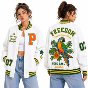 Blouson universitaire tendance streetwear avec patchs, coupe oversize, style Letterman, pour femmes et hommes, design 2026 - Product Image 3