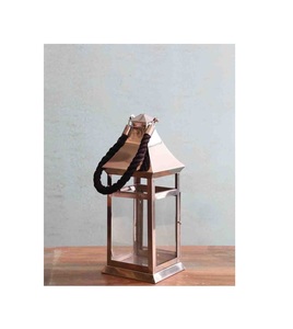 Lanterne à bougie en métal de luxe, support décoratif contemporain, collection de design haut de gamme pour l'intérieur de la maison et centre de table de mariage - Product Image 6