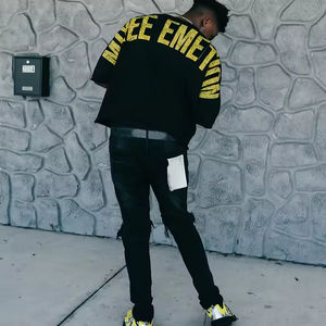 T-shirt noir en coton épais sur mesure OEM, coupe ample, impression numérique graphique, t-shirts amples pour hommes - Product Image 3