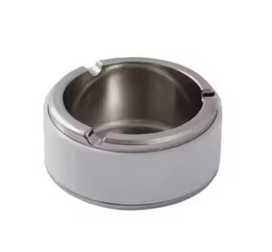 Cenicero de Metal con Acabado Decorativo, Elegante Porta Cenizas para Cigarrillos, Resistente al Viento, para Interiores y Exteriores, Decoración para el Hogar - Product Image 2