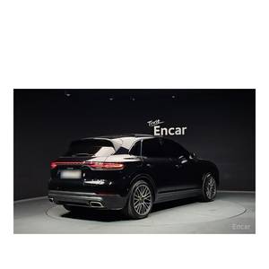 Porsche Cayenne 3.0 2024 con Caja de Cambios Automática, 44,489 km, Asientos de Cuero, Cámara Trasera, Volante a la Izquierda - Product Image 2