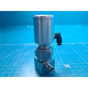 Swagelok SS-BNS4 Bellows-<b>Sealed</b> Valve Used As Is Legacy Semiconductor Equipment Parts - Product Image 6