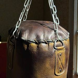 Sac de frappe en PU robuste pour l'entraînement au kickboxing et au MMA - Product Image 2