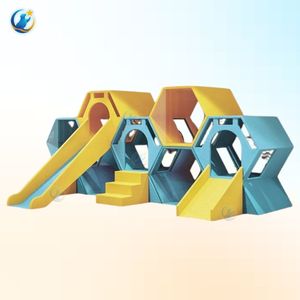 Ensemble de jeu modulaire OEM/ODM en nid d'abeille, avec escalade et toboggan, design sûr pour aires de jeux intérieures et parcs d'attractions, personnalisable - Product Image 3