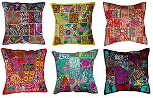 Housse de coussin brodée à glands, taie d'oreiller de luxe, avec tissage, fait à la main, avec pompon, bohème en macramé - Product Image 3