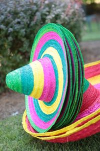 Sombrero Mexicano de Paja Natural Hecho a Mano, Rayado en Amarillo, Rosa, Azul y Morado, para Fiestas en la Playa, Unisex para Adultos - Product Image 4