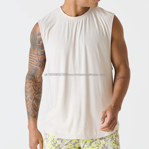Custom Logo <b>Mens</b> Oversized <b>Tank</b> <b>Tops</b> 96% Polyester 4% Spandex <b>Gym</b> Vest With Scallop Bottom - Product Image 3