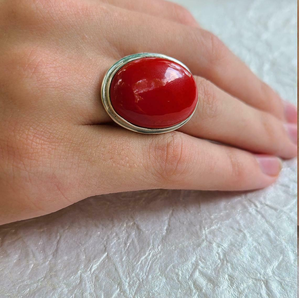 Bague artisanale en argent sterling 925 avec pierre précieuse en corail rouge naturel, taille ovale classique, sertie en clos, pour mariage, fiançailles, cadeau - Product Image 3