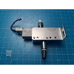 Válvula Compacta de Accionamiento Neumático CKD 3QRA110-C3H-FL614976, Usada como Pieza de Repuesto para Equipos Legacy Semiconductor - Product Image 6
