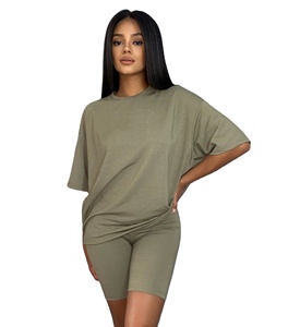 Conjunto de Camiseta Oversize Verde Oliva para Mujer con Shorts de Ciclista a Juego, Estilo Casual, Holgado, Color Sólido, Transpirable, para Verano - Product Image 1