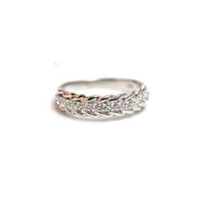 Anillo de Compromiso, Boda y Promesa de Lujo en Plata de Ley 925 Chapado en Oro con Moissanita de Corte Redondo, Regalo Minimalista para Mujer - Product Image 5