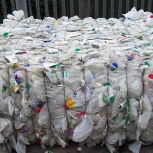 Residuos de Botellas de Leche de HDPE para Aplicaciones de Fibra, Procesamiento Ecológico, Color Blanco, Suministro Global, Resistencia - Product Image 4
