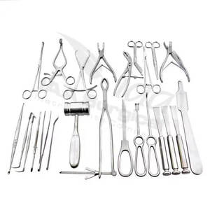 INSTRUMENTOS QUIRÚRGICOS IAA, Juego de Instrumentos de Cirugía Ortopédica Básica Manual de Alta Calidad, 25 Piezas, Acero Inoxidable - Product Image 2