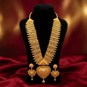Collar de latón chapado en oro con dijes de flores grandes y llamativos para mujer, estilo africano, con cadena tipo caja, ideal para bodas - Product Image 4