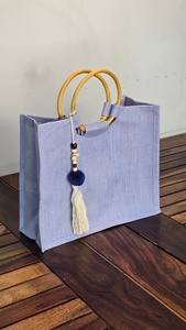 Sac fourre-tout en jute avec poignée en bambou, écologique, en fibres naturelles, pour femmes, pour le shopping, les voyages, le bureau, le marché et l'usage quotidien - Product Image 4