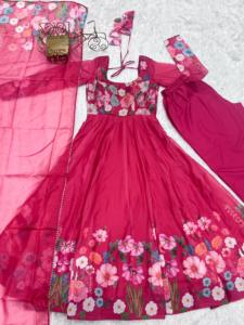 Tenues de mariée indiennes et pakistanaises les plus exportées, élégantes et tendance, costumes Salwar, tenues de soirée, exclusifs, ethniques, magnifiques pour l'hiver - Product Image 2
