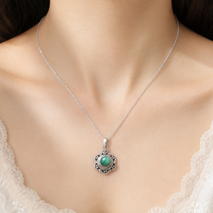 Radhey Krishna Jewellers RKJ-1598 Pendentif Charme en Argent Sterling 925 avec Malachite Verte Naturelle Plaqué Or Rose Vintage pour Femmes - Product Image 2